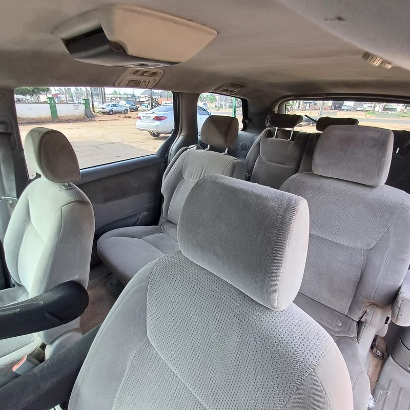 Thumbnail 5 of 2005 Toyota Sienna